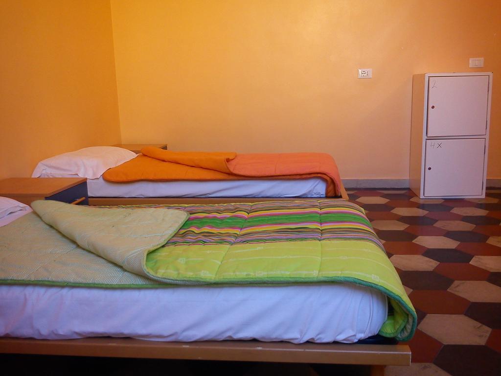 Youth Meeting Home Firenze Ruang foto