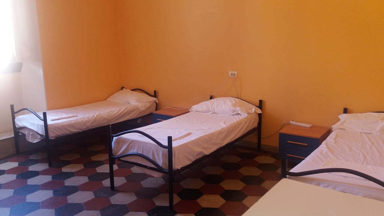 Youth Meeting Home Firenze Bagian luar foto