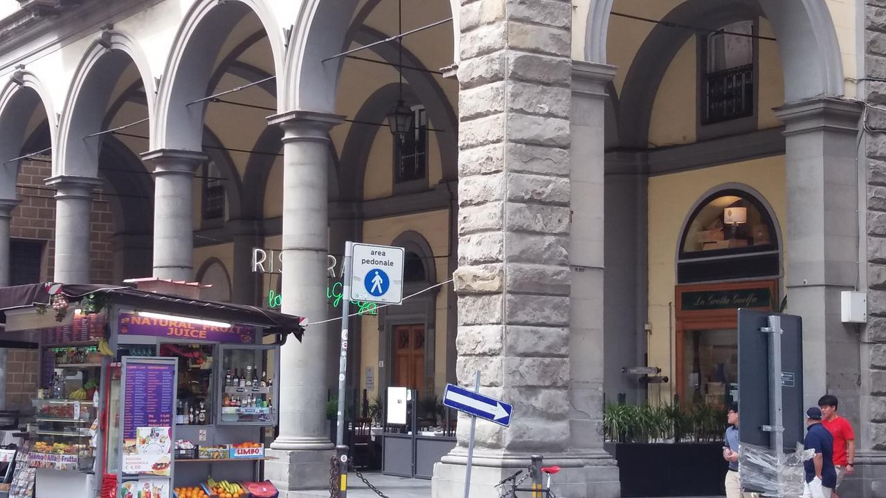 Youth Meeting Home Firenze Bagian luar foto
