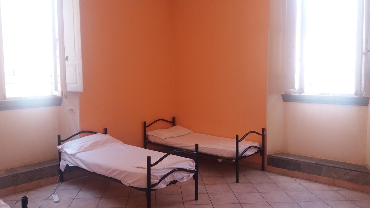 Youth Meeting Home Firenze Bagian luar foto